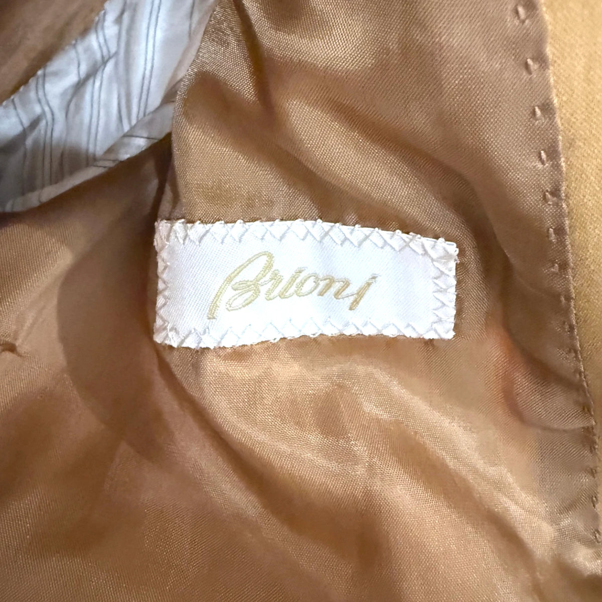 Brioni Camel Short Collar Trench Coat