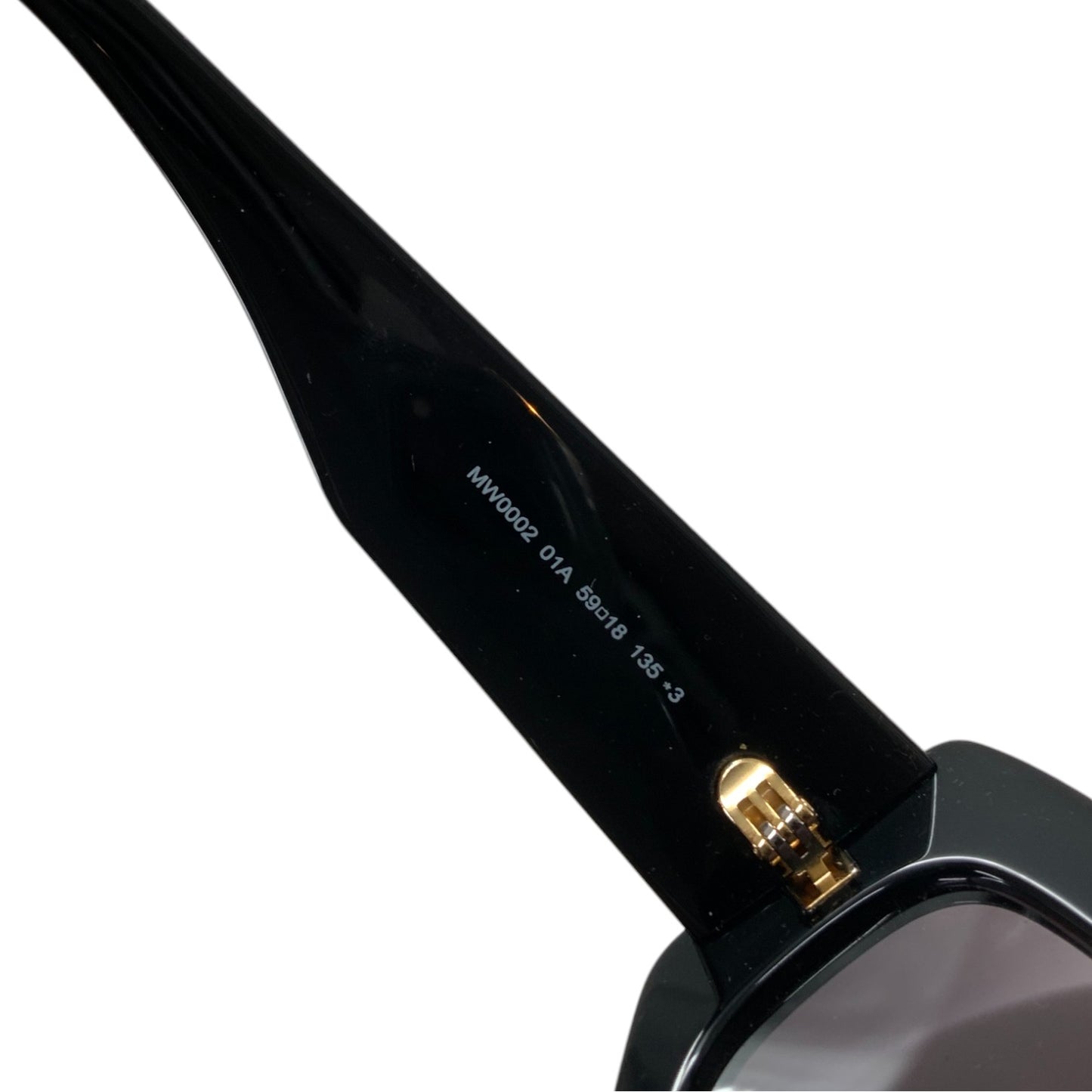 MCM MW0002 Sunglasses